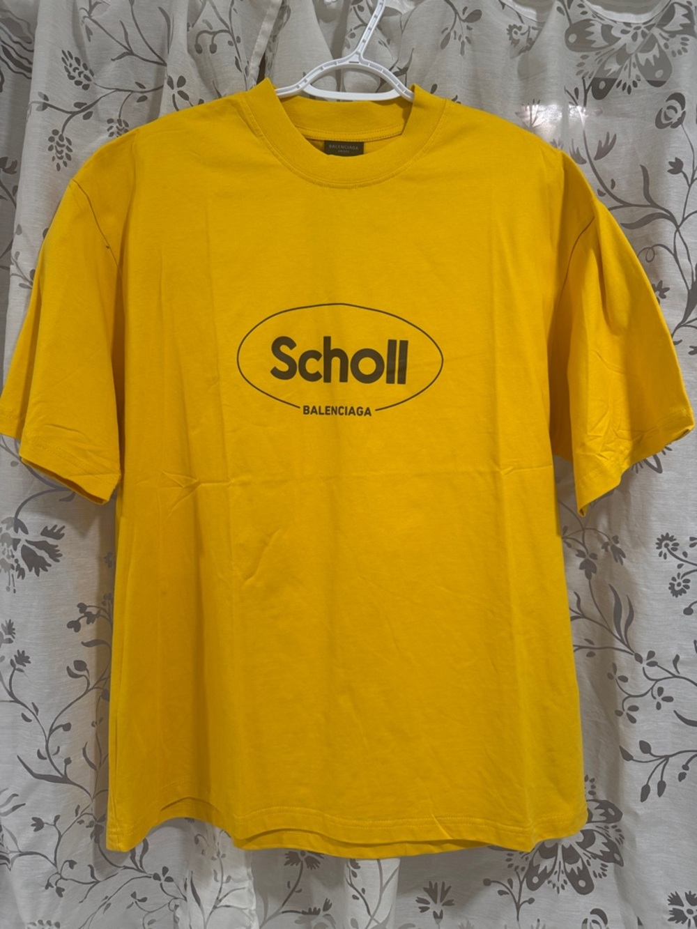 Balenciaga Yellow Scholl Logo Graphic Tee large over size like XL